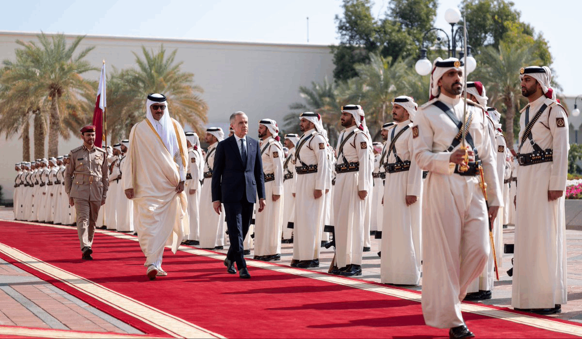 HH the Amir, Canada's Prime Minister Hold Official Talks Session